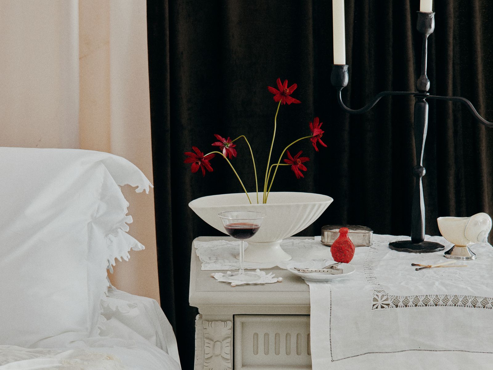 5 Storybook-Themed Bedrooms That Bring Literary Fantasy to Life