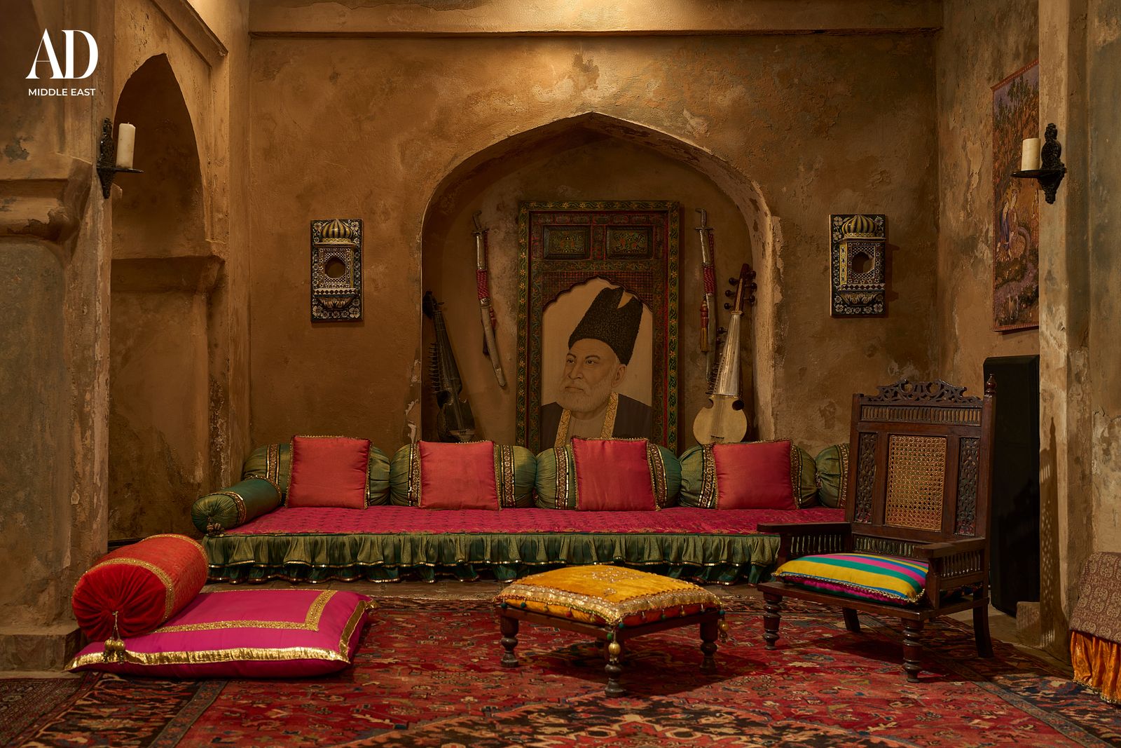 Inside Haveli Barood Khana a 400YearOld Lahore Home Still Lived In Today Tucked within Lahore's Walled City in Pakistan...