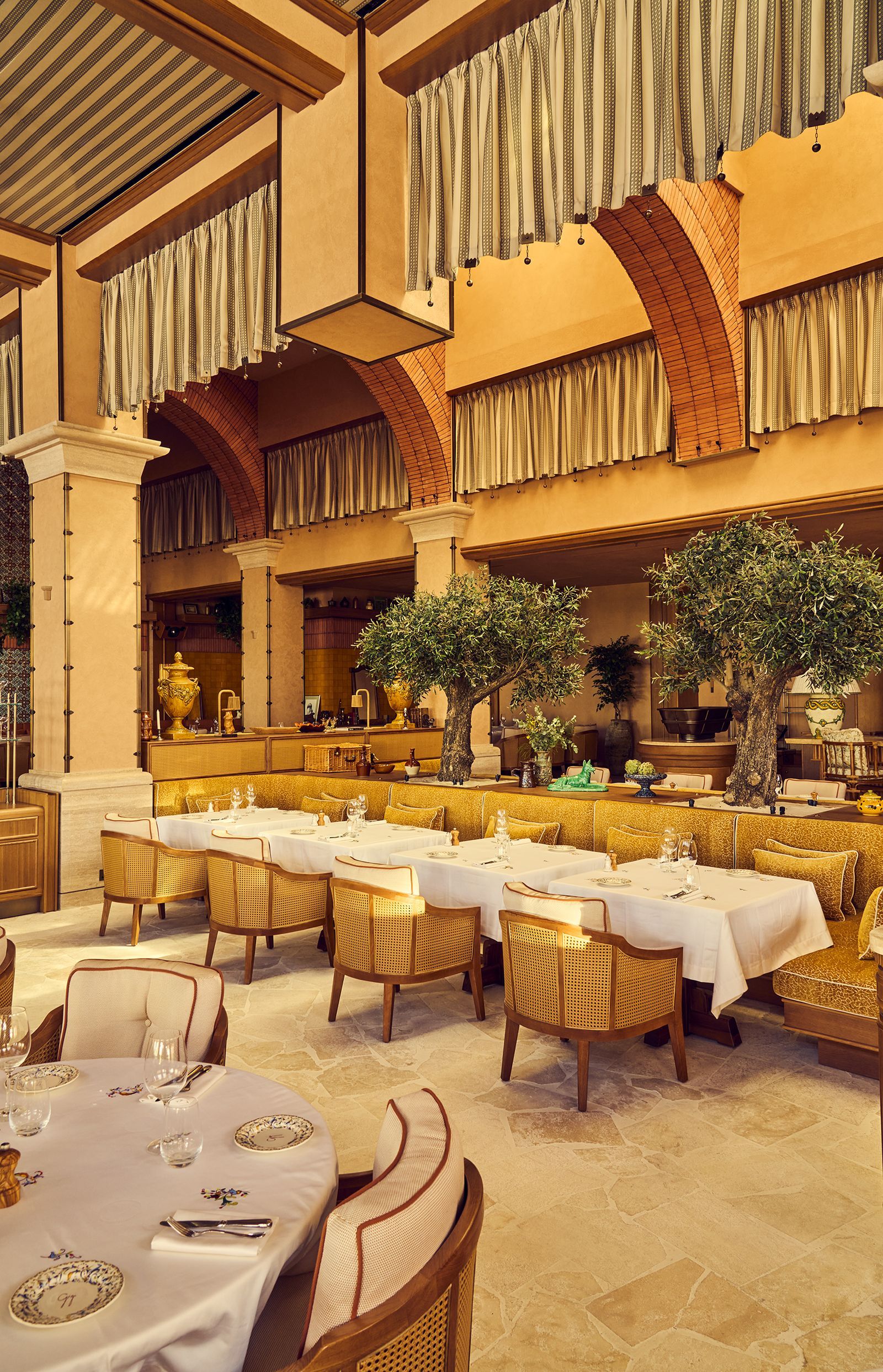 The Most Beautiful Restaurants in Dubai ADs Guide to the Citys Prettiest Hotspots Gigi Dubai Hugo Toro