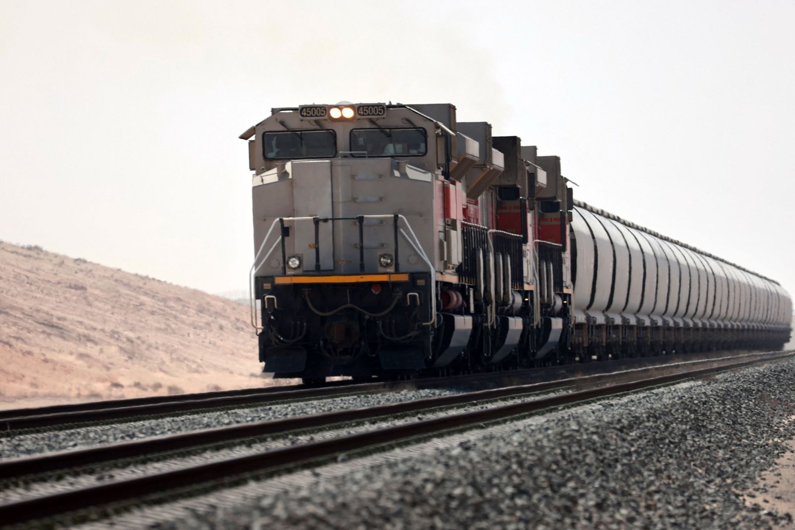 How the Etihad Rail Route Will Transform Travel Across the UAE etihad rail engine on track