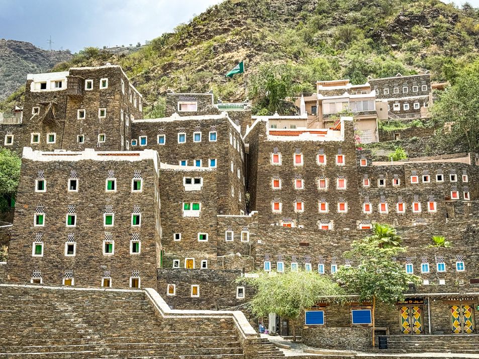 Inside Saudi's Forgotten Gingerbread Fortresses