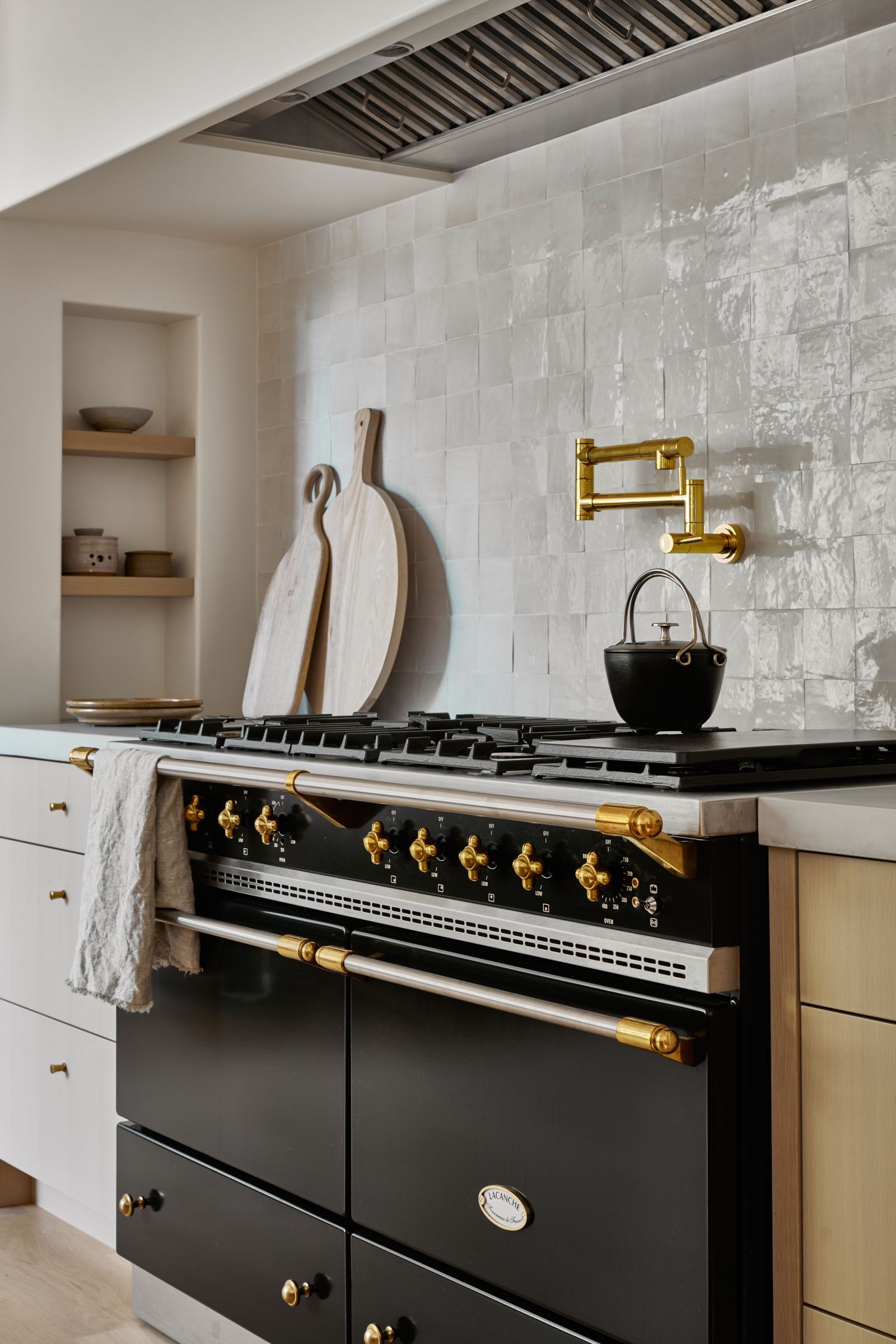 ScandinavianStyle home with Pale Neutral Interiors