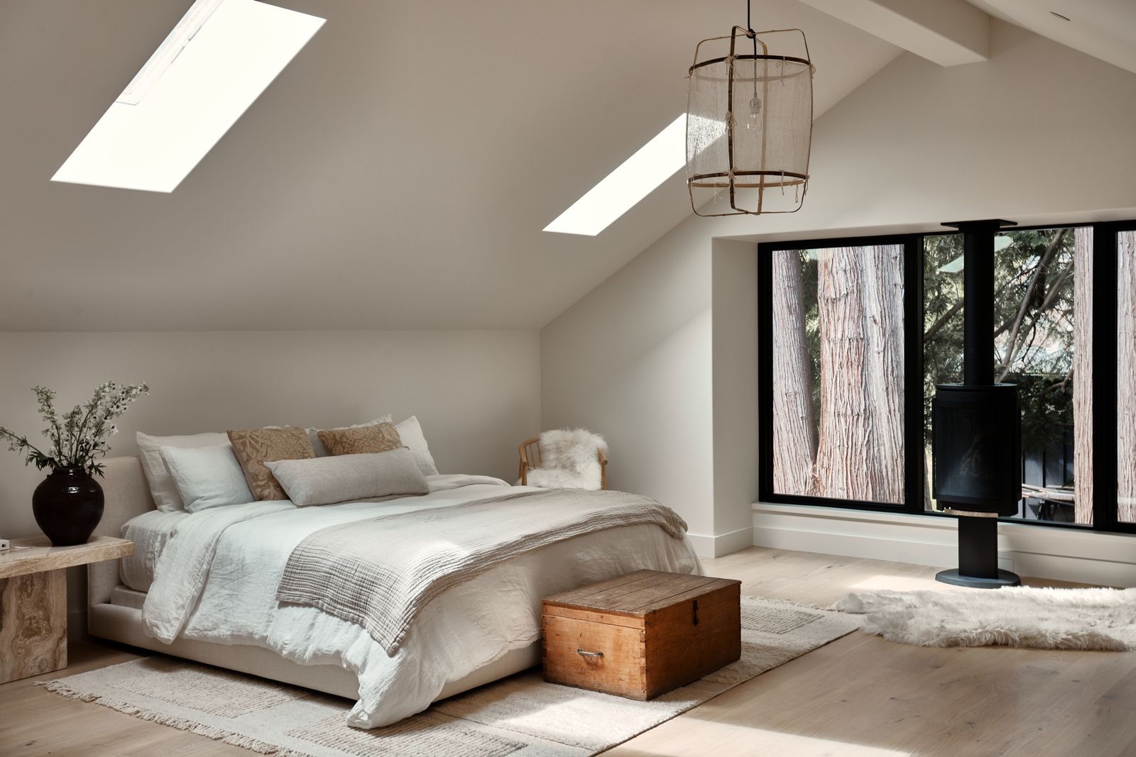 ScandinavianStyle home with Pale Neutral Interiors