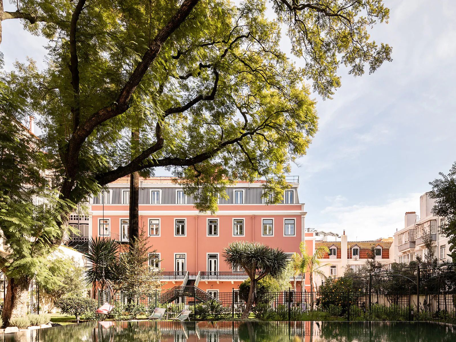 Beautiful Hotels in Lisbon: Palácio Príncipe Real is a Rare Blend of The Past and the Present